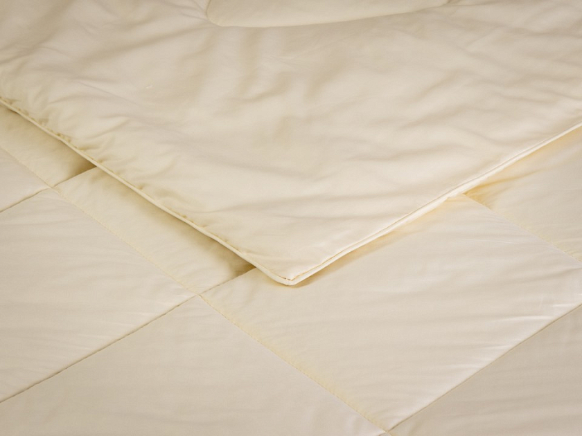Одеяло легкое Cotton - Нежное одеяло с хлопковым волокном в наполнителе.